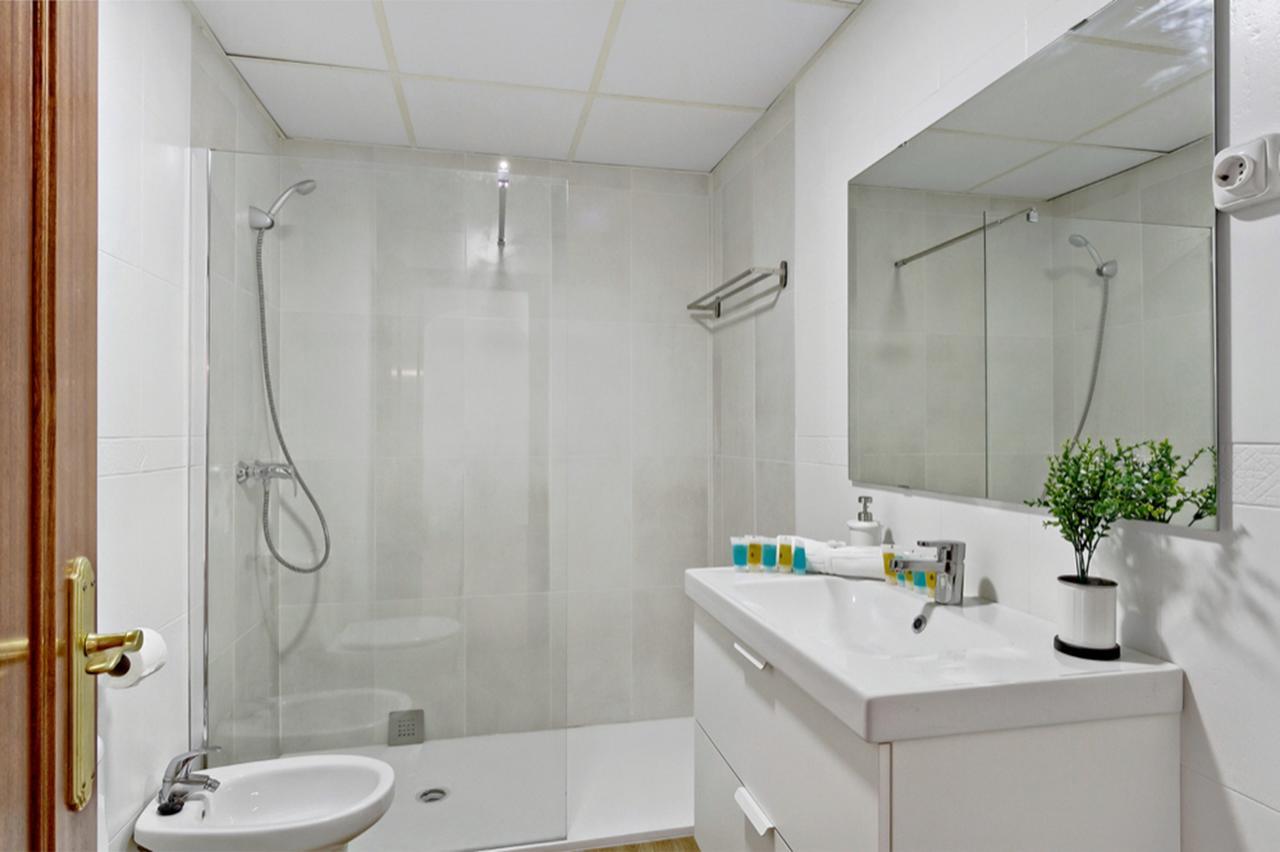 Del Parque Flats - Ollerias 3 Apartman Málaga Kültér fotó